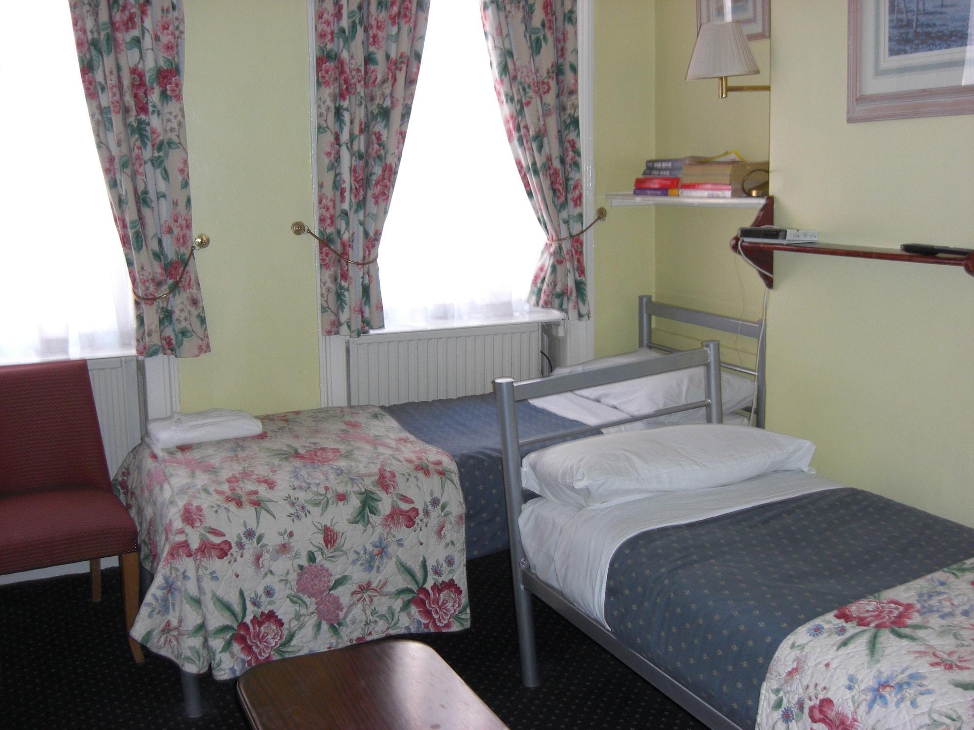 Albany Hotel London Exterior photo
